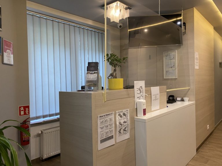 フロントカウンター2