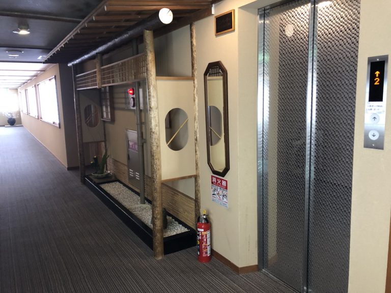 エレベーターホール客室階