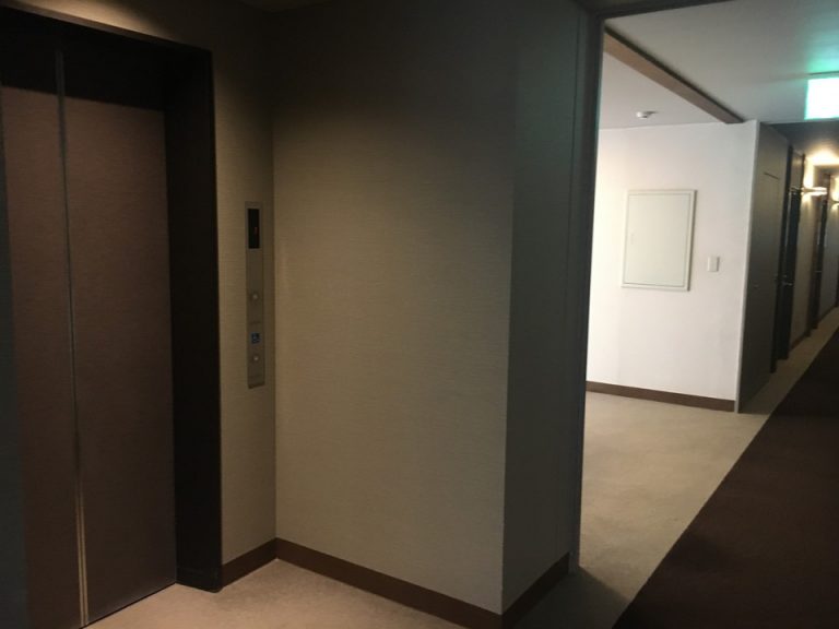 エレベーターホール客室階