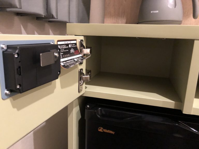 金庫オープン
