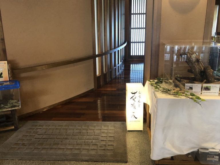 レストラン入り口、朝食会場入り口