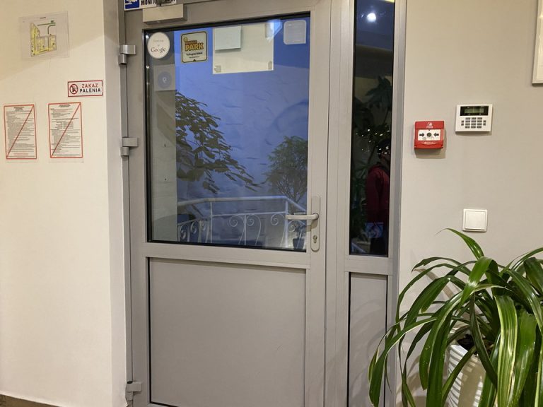 エントランス内観1