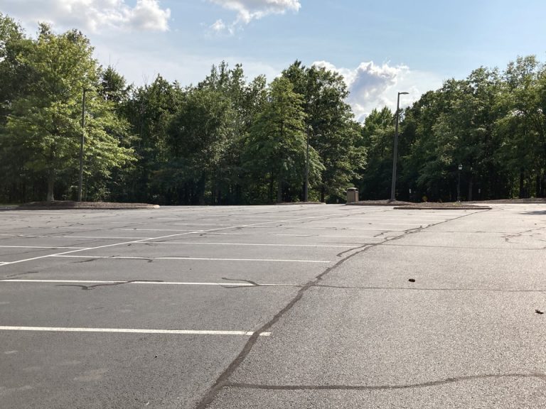 ホテル無料駐車場