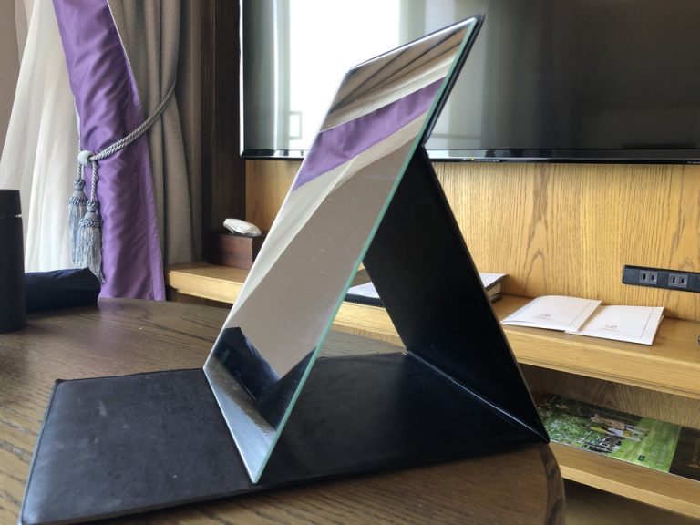 折りたたみスタンドミラー(1)