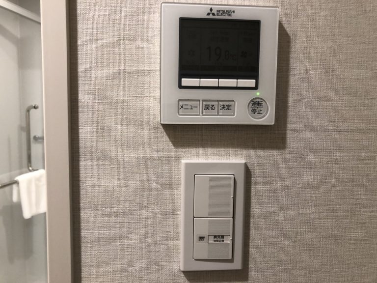 エアコン