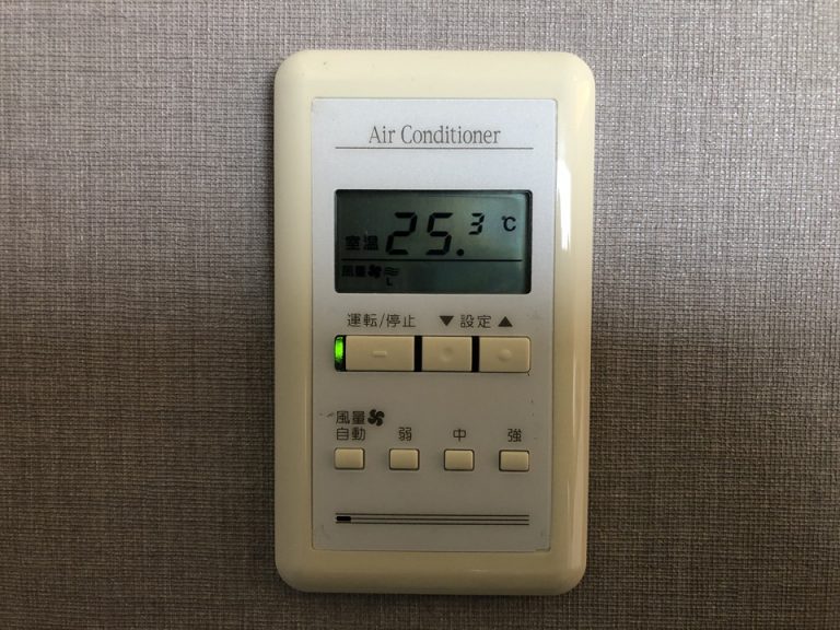 エアコン