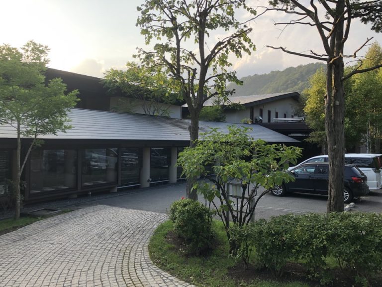 建物外観4