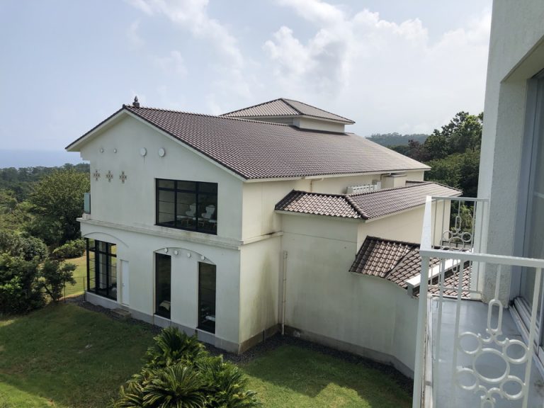 バルコニーからブリサマリナ