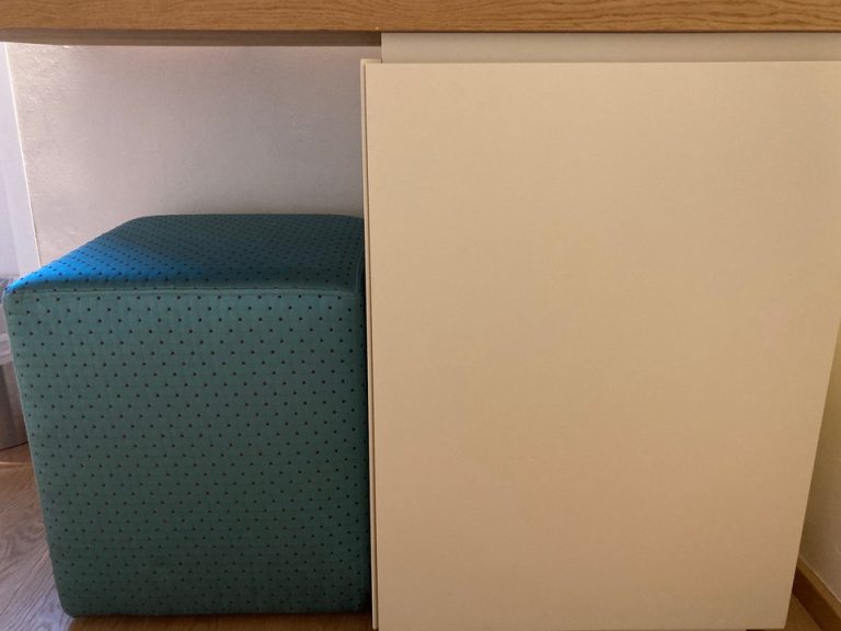 冷蔵庫(閉めた状態)