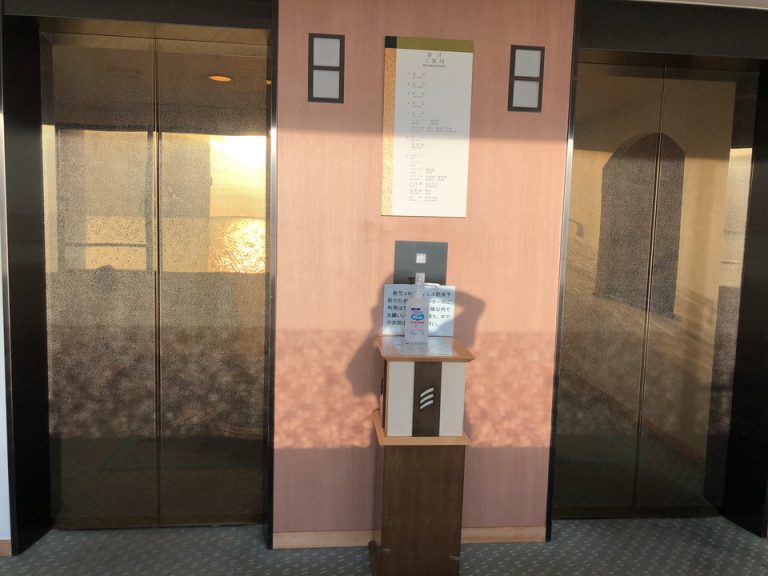 エレベーター客室階