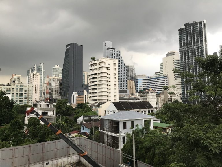 部屋からの景色・左