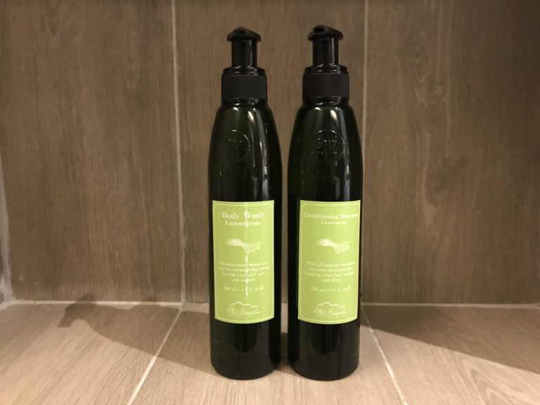 シャンプー、ボディウォッシュ