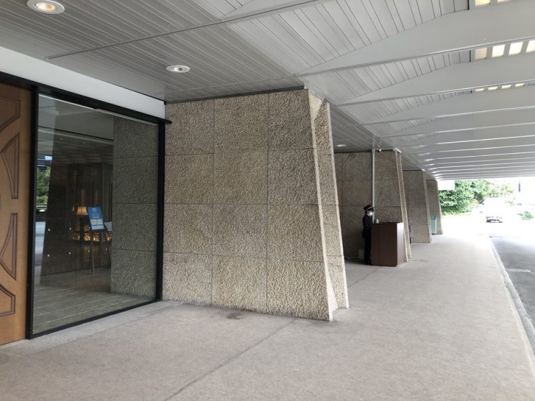 エントランス(2)