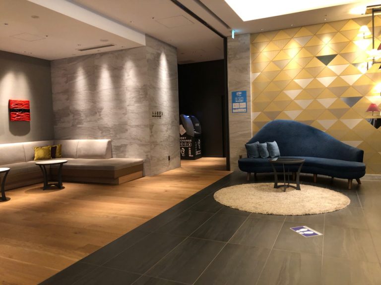 ロビー全体