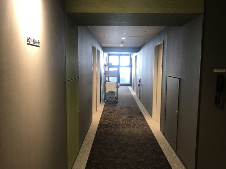 客室階廊下