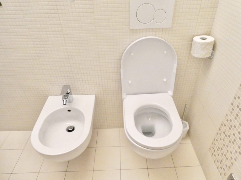 35. トイレ2
