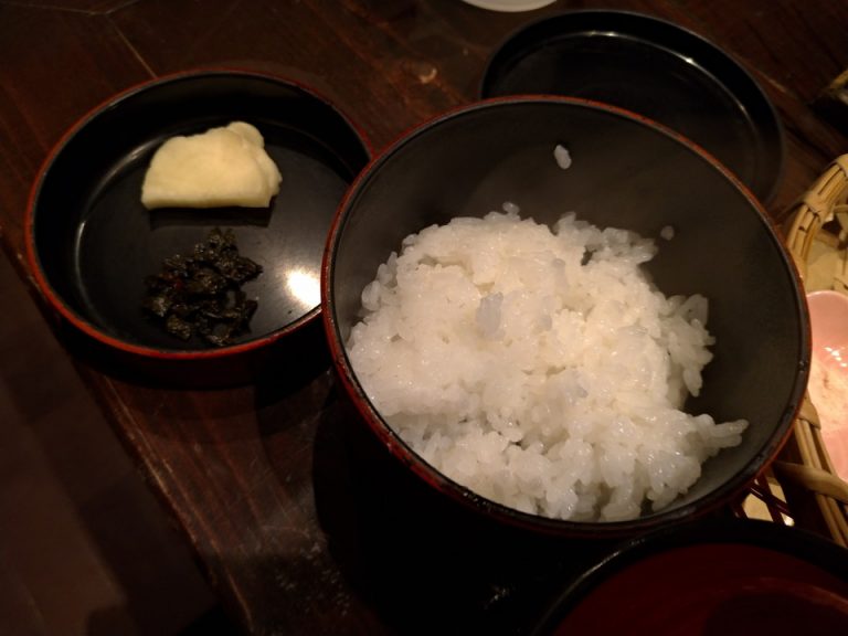 白米と香の物