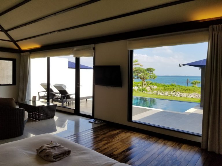 ベッドからテレビのアングル