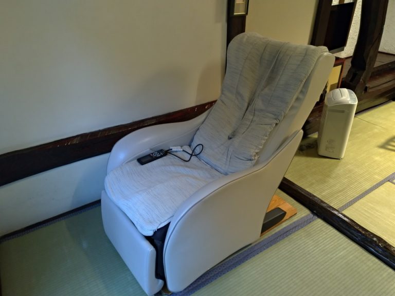 マッサージチェア3