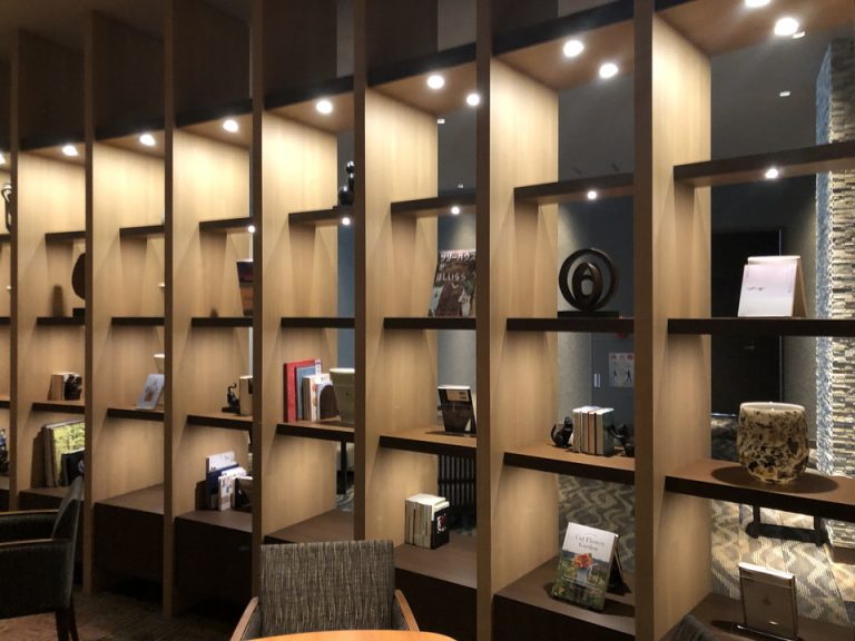 図書館風カフェ1