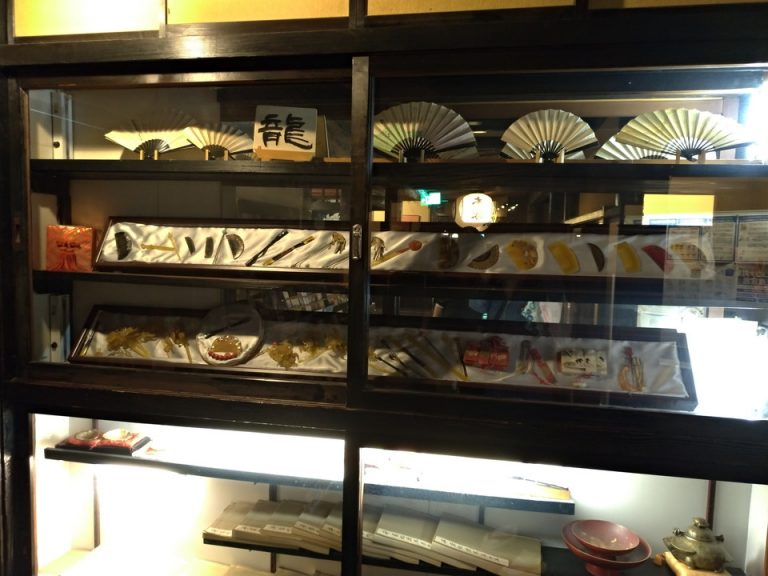 かんざしや扇子など