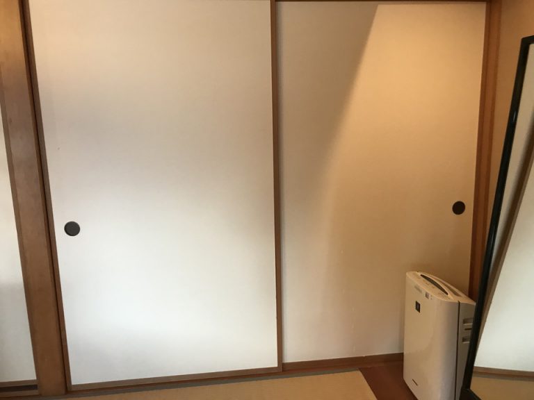 クローゼット外観閉じた状態