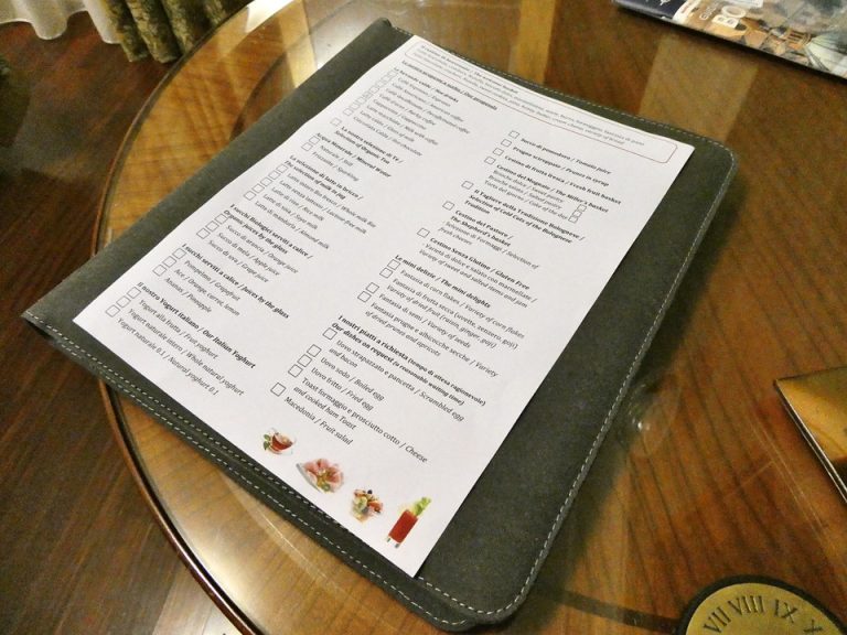 40. 朝食注文票1