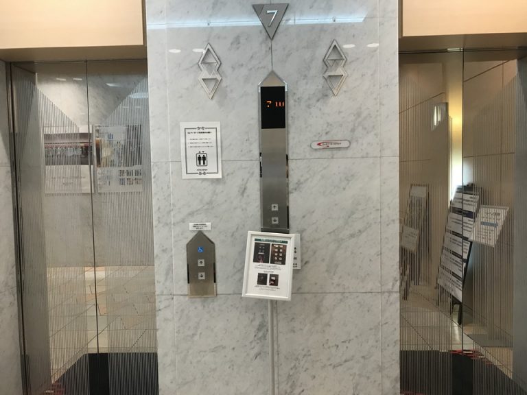 エレベーターホール