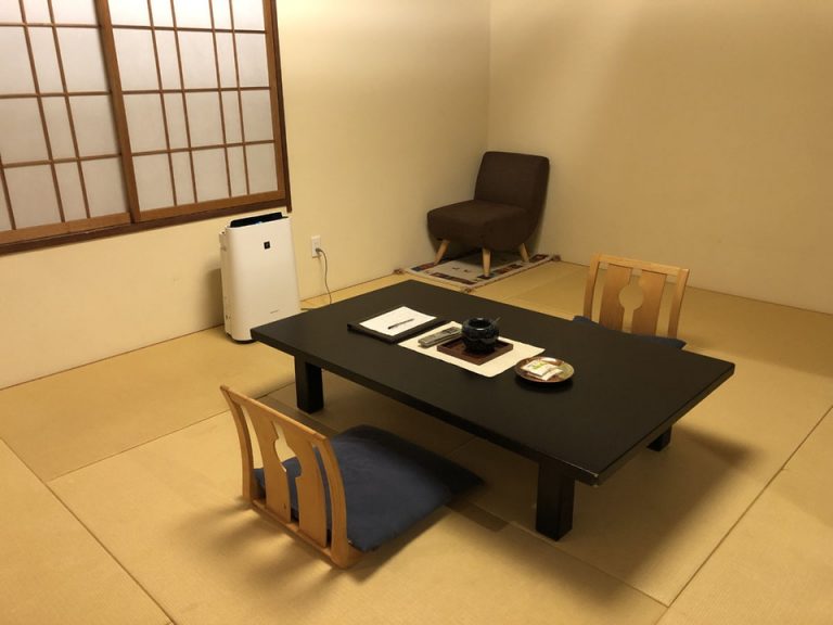 客室3