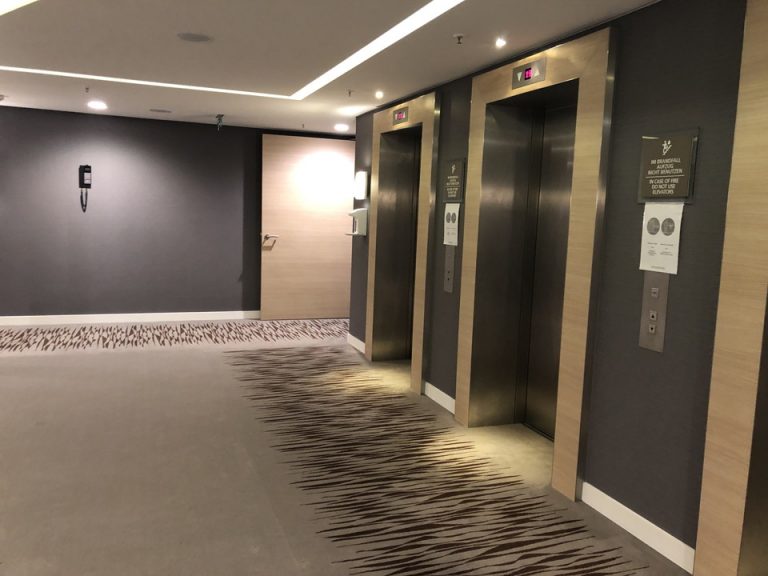 エレベーターホール客室階