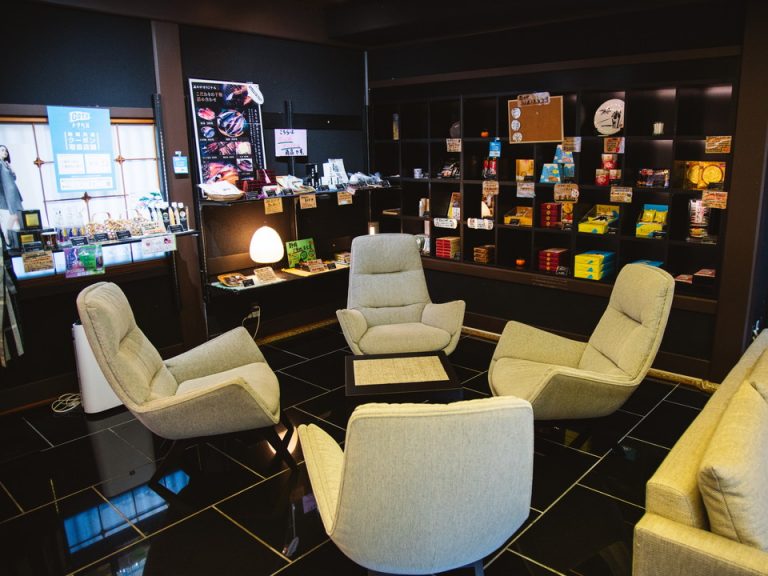 ショップ内観