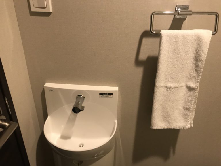 トイレ内手あらい