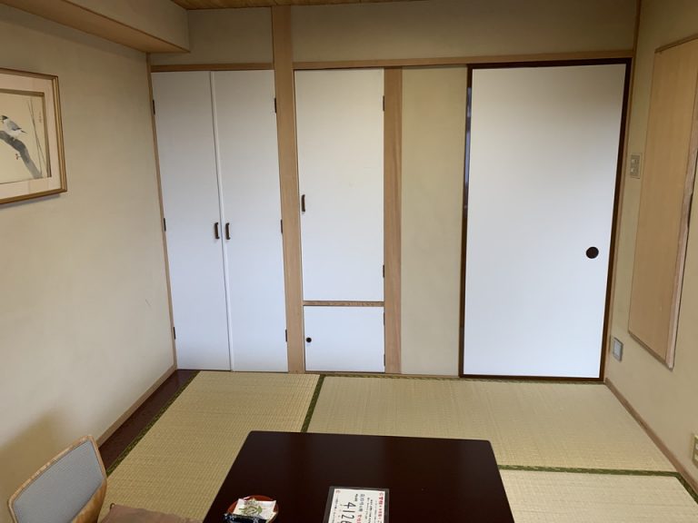 クローゼット(しめた状態)