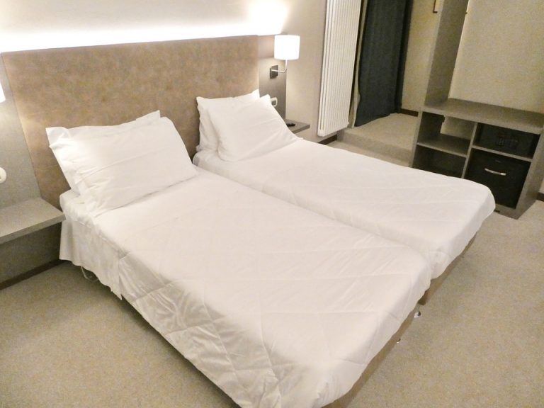 15. ベッド全体2