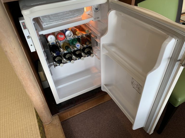 冷蔵庫(開けた状態)