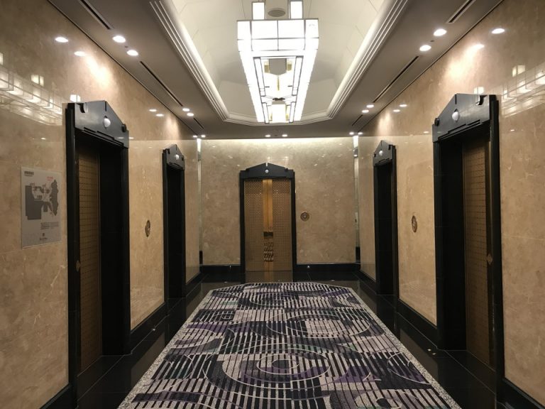 ④ロビー階エレベーターホール