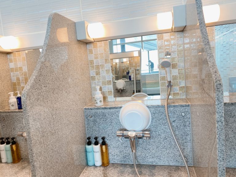 スパエリア洗い場