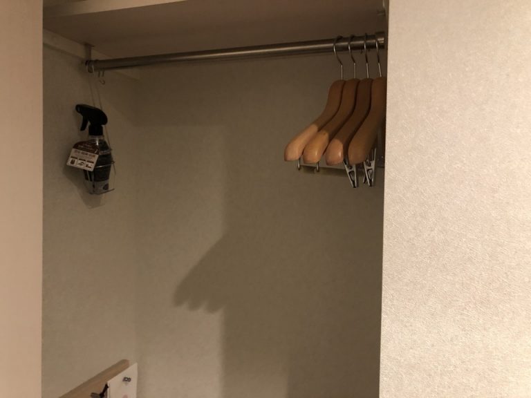 クローゼット内