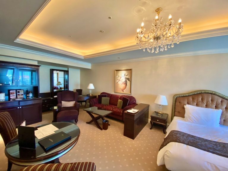 部屋全体別角度