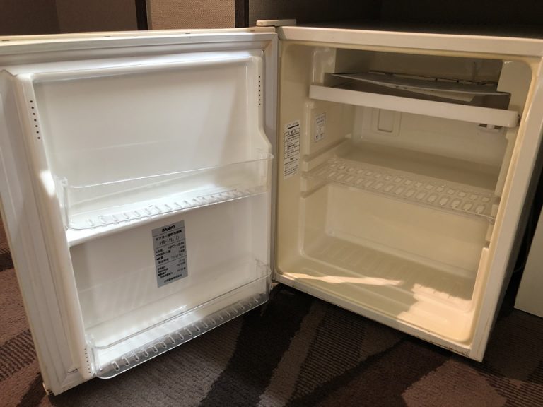 冷蔵庫(3)