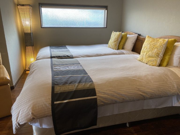 ベッド(ツイン シングル2台)