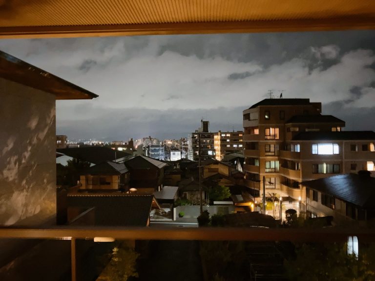 部屋からの夜景