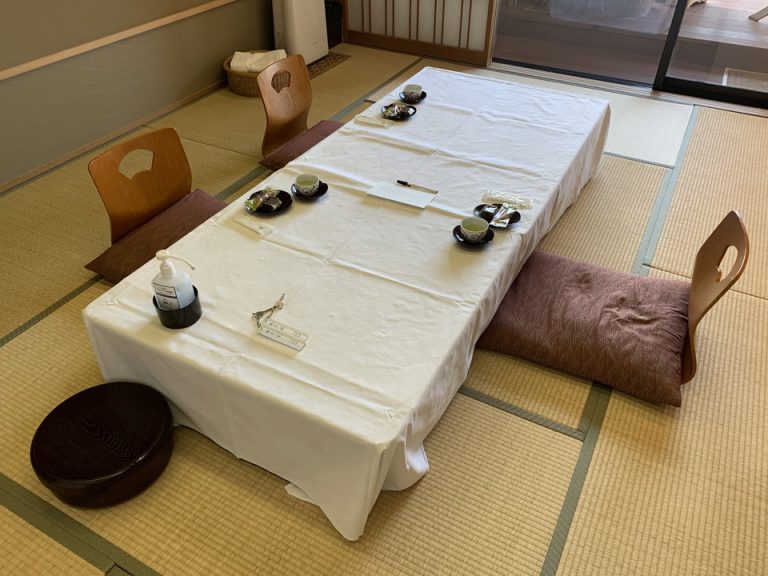客室内