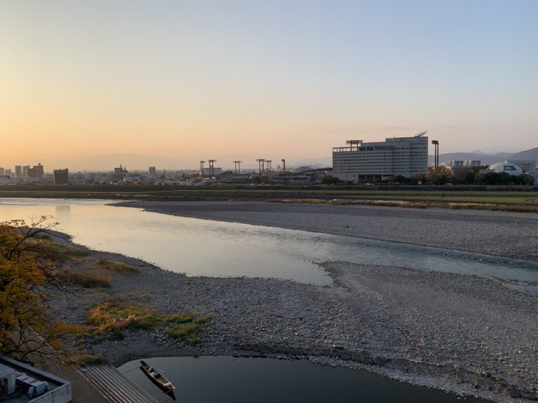 客室からの眺め 夕刻