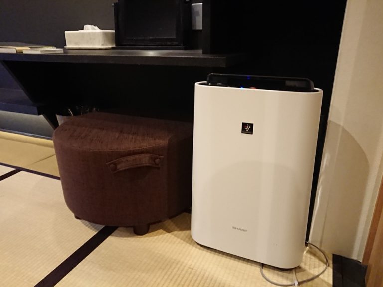 空気清浄機が設置されています