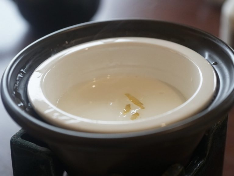 朝食・自家製柚子豆腐