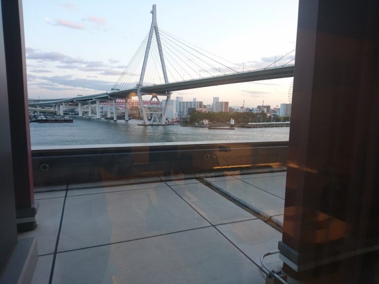 窓からの景色(昼)