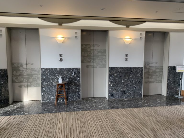 客室階エレベーター(1)