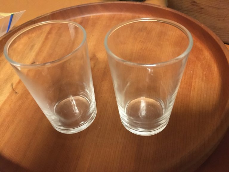 グラス・カップ