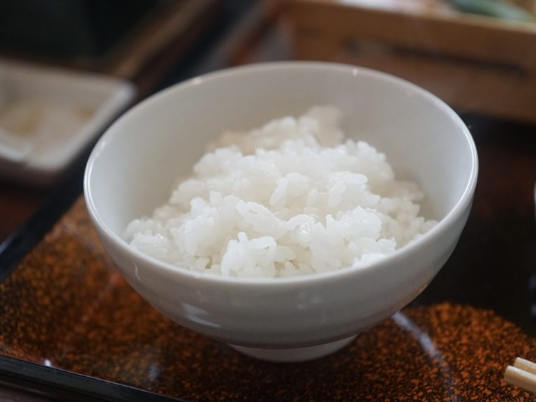 朝食・ツヤツヤのご飯